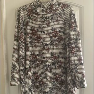 LuLaroe adorable rose hoodie XL